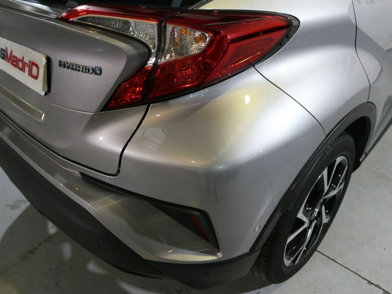 Foto Toyota C-HR 27