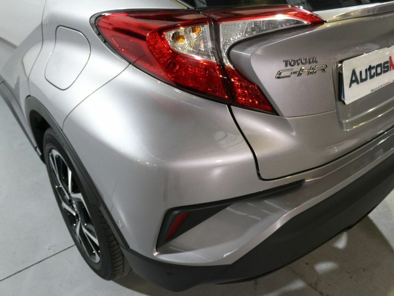 Foto Toyota C-HR 28