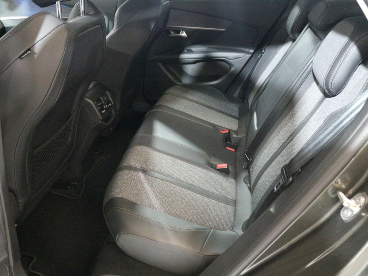 Foto Peugeot 3008 12