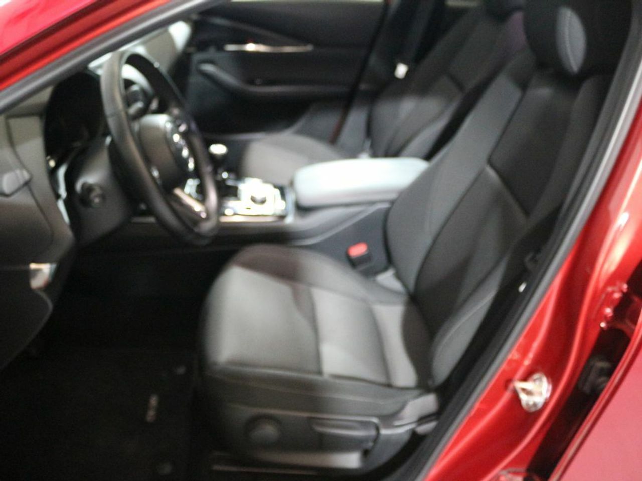 Foto Mazda CX-30 11