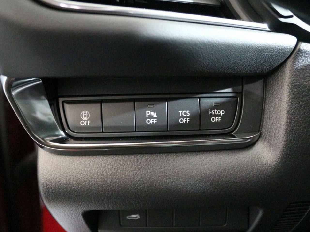 Foto Mazda CX-30 16