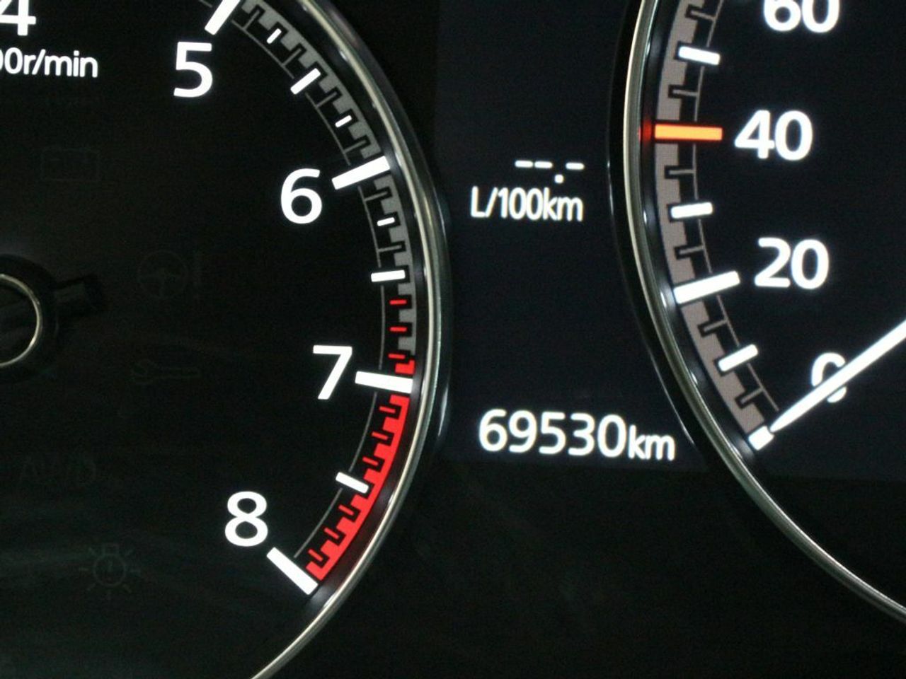 Foto Mazda CX-30 25