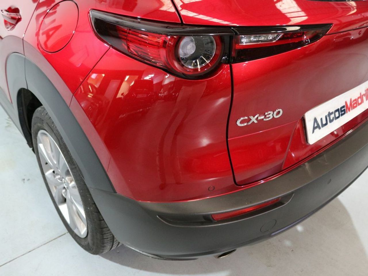 Foto Mazda CX-30 32