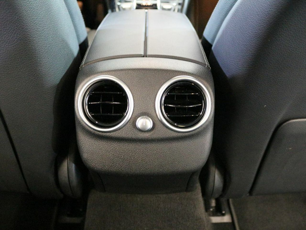 Foto Mercedes-Benz Clase C 16