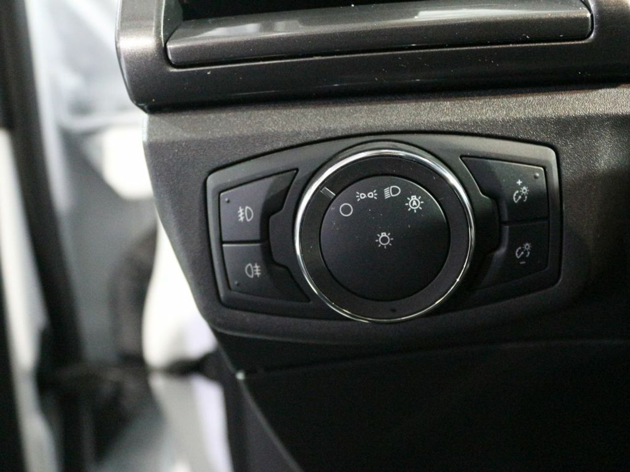 Foto Ford Mondeo 11