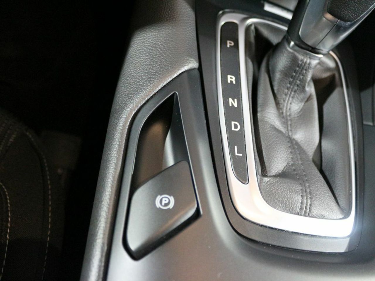 Foto Ford Mondeo 31