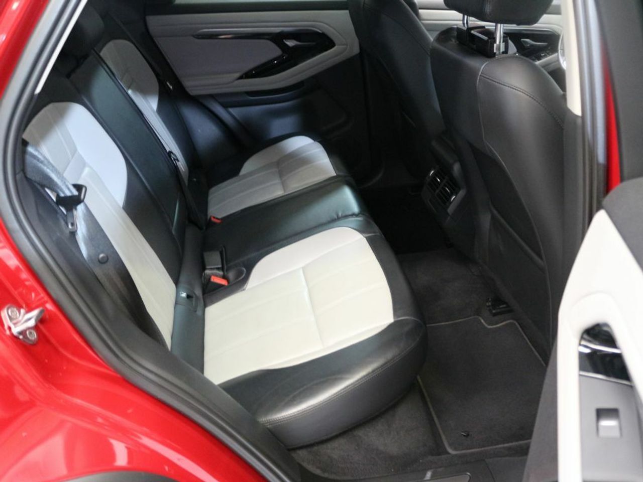 Foto Land-Rover Range Rover Evoque 15
