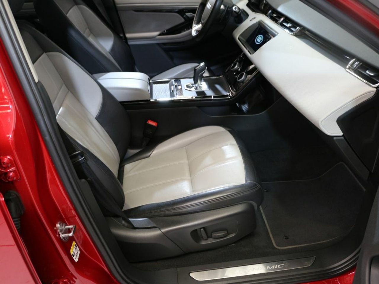 Foto Land-Rover Range Rover Evoque 16