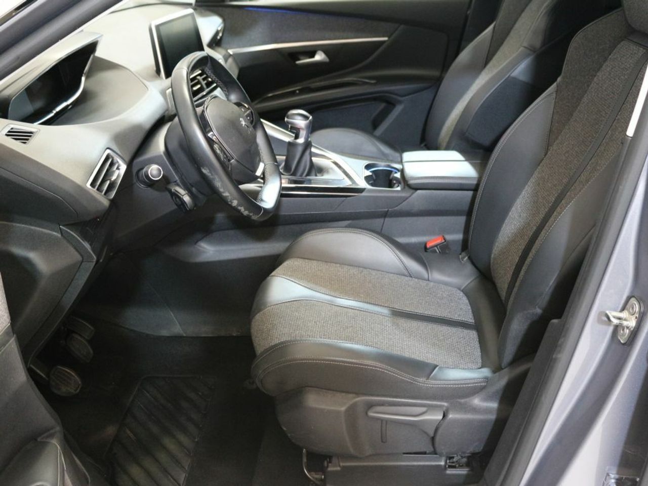 Foto Peugeot 5008 8