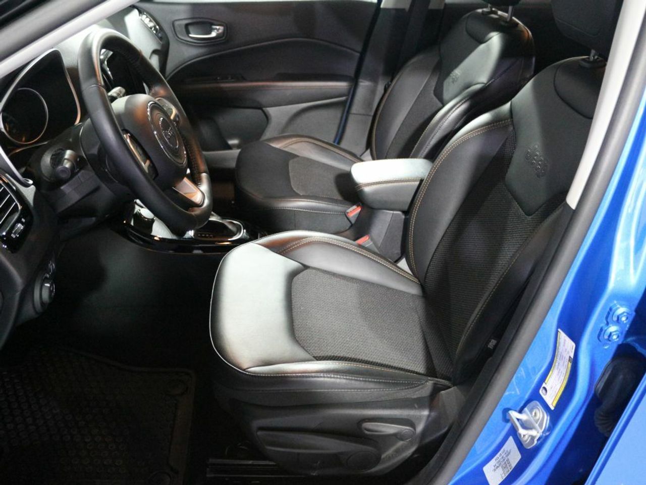 Foto Jeep Compass 13