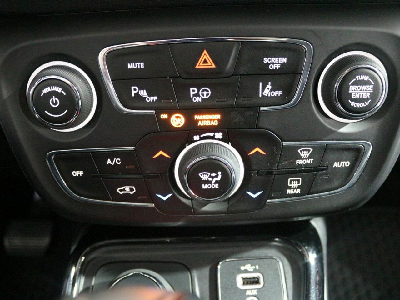 Foto Jeep Compass 33