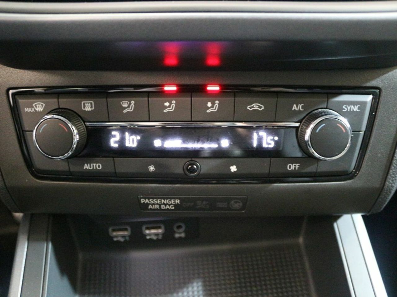 Foto Seat Arona 24