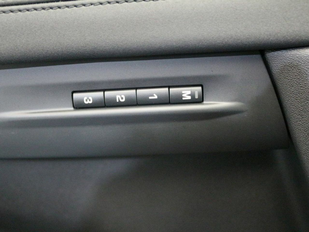 Foto Land-Rover Range Rover Evoque 11