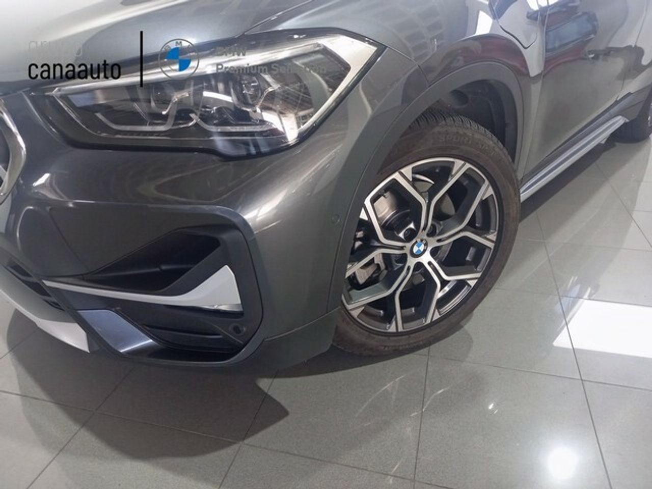 Foto BMW X1 6