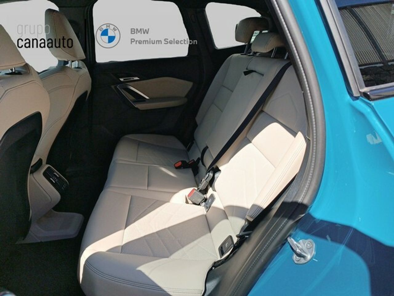 Foto BMW iX1 9