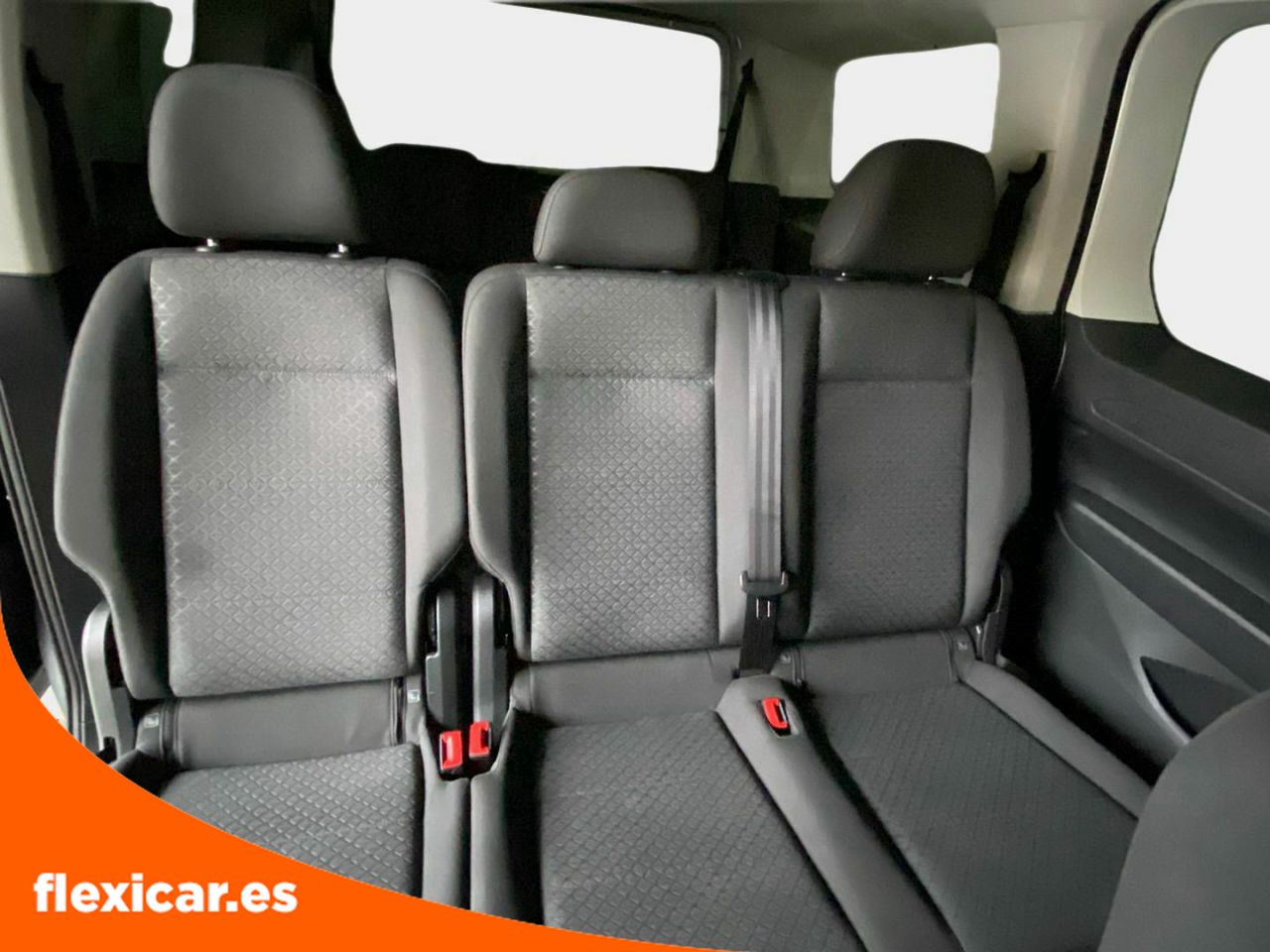 Foto Ford Tourneo Connect 16