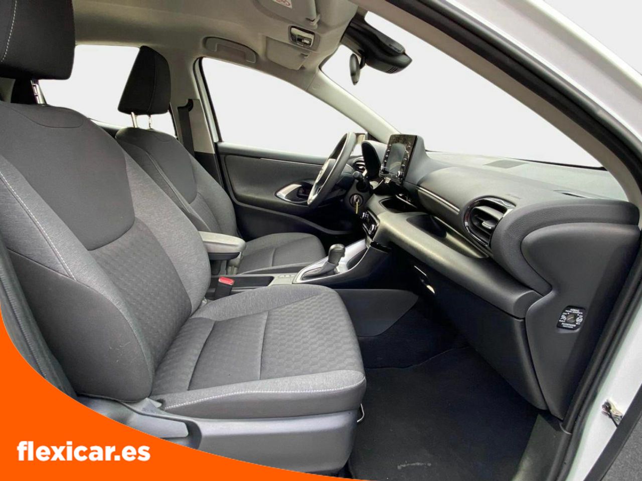 Foto Toyota Yaris 17