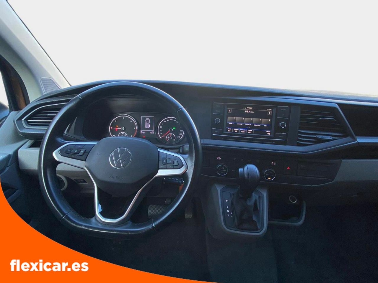 Foto Volkswagen Caravelle 10