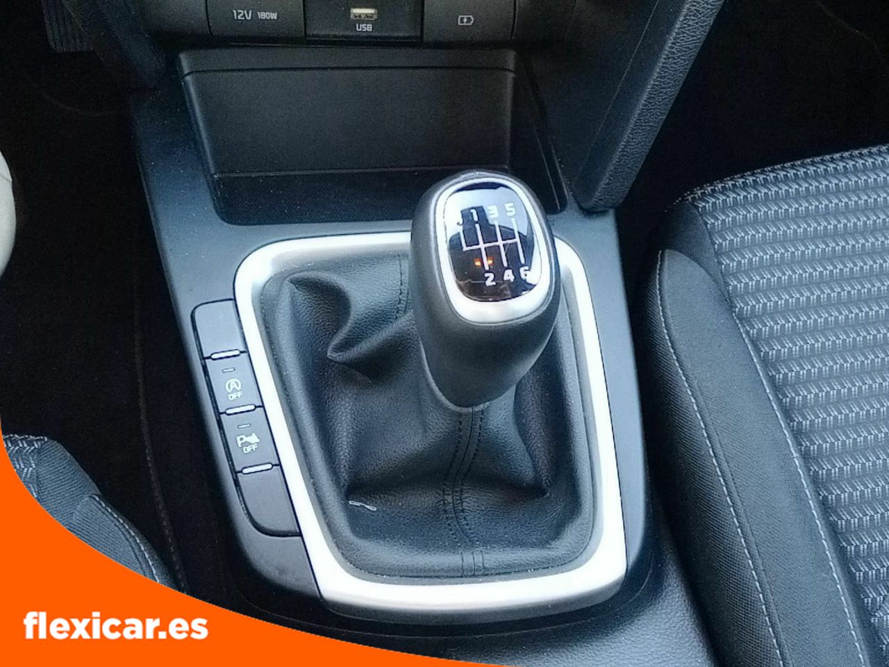 Foto Kia XCeed 14