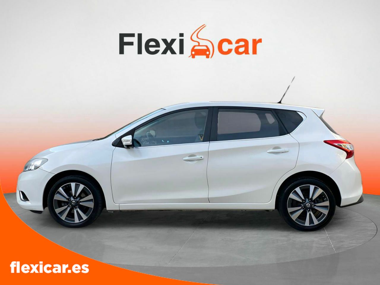 Foto Nissan Pulsar 8