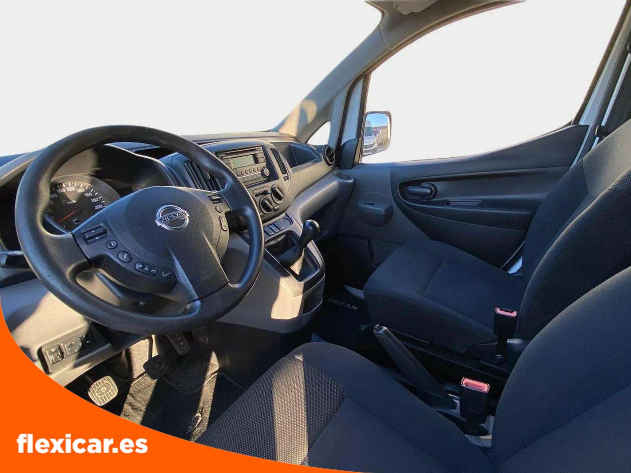 Foto Nissan NV200 16