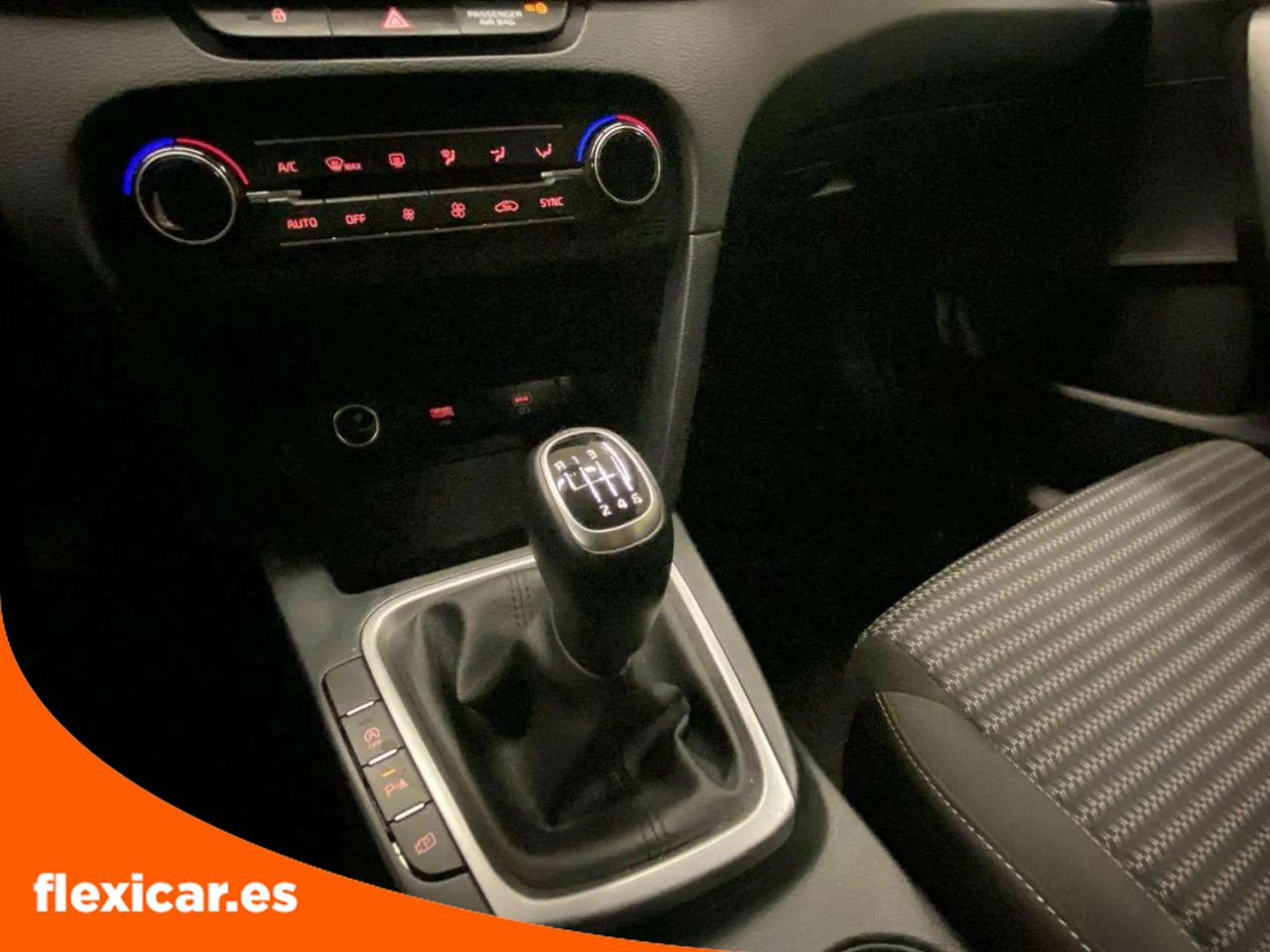 Foto Kia XCeed 15