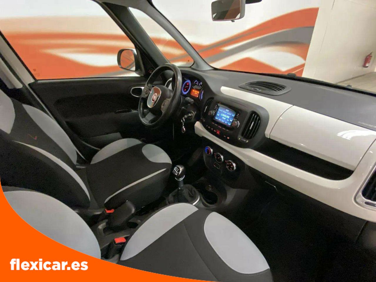 Foto Fiat 500L 11