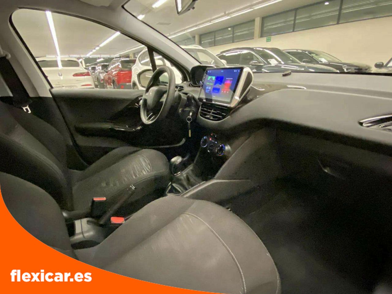 Foto Peugeot 208 18