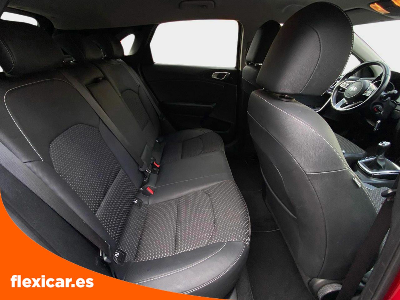 Foto Kia Ceed 16