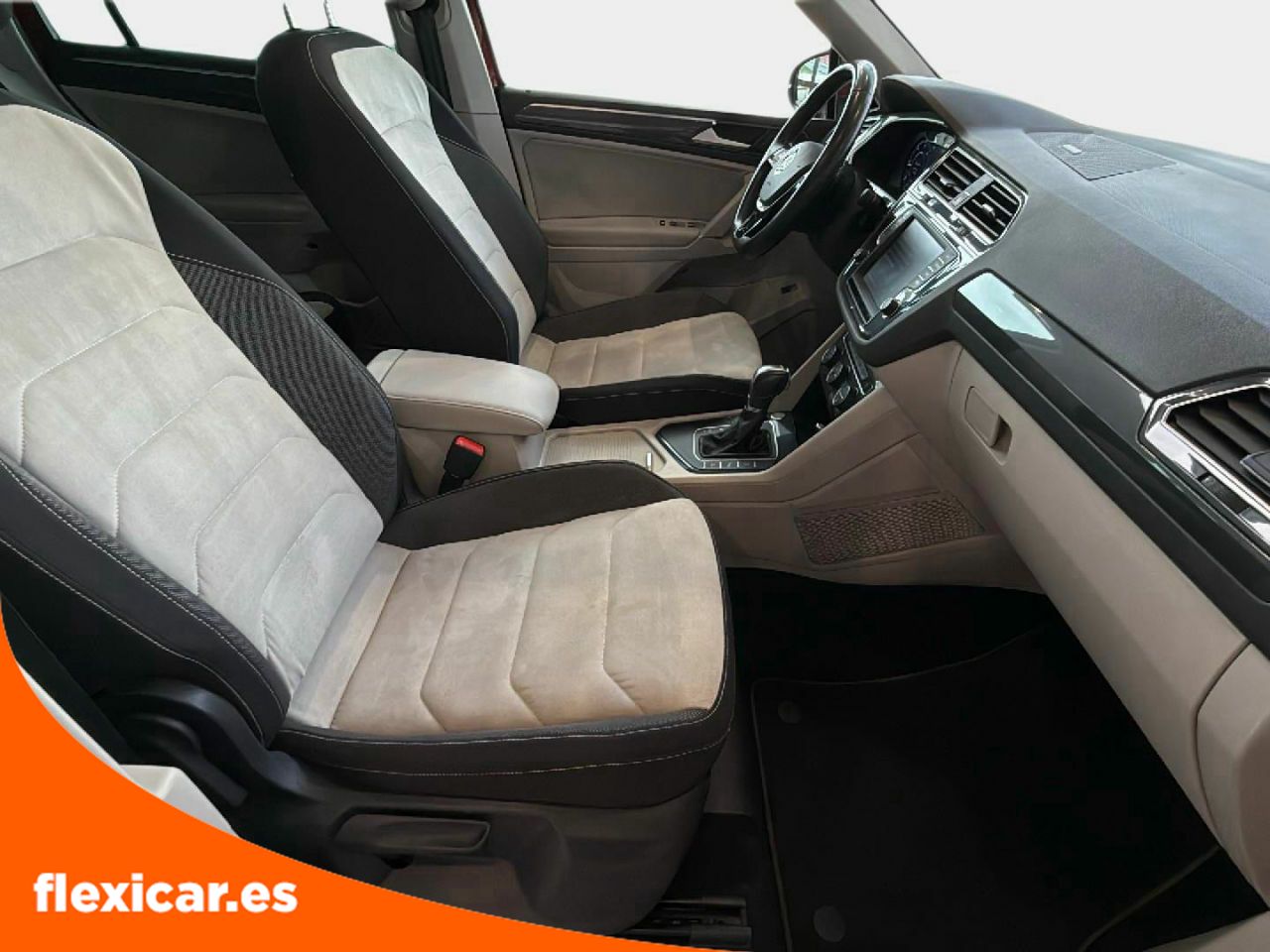 Foto Volkswagen Tiguan 14