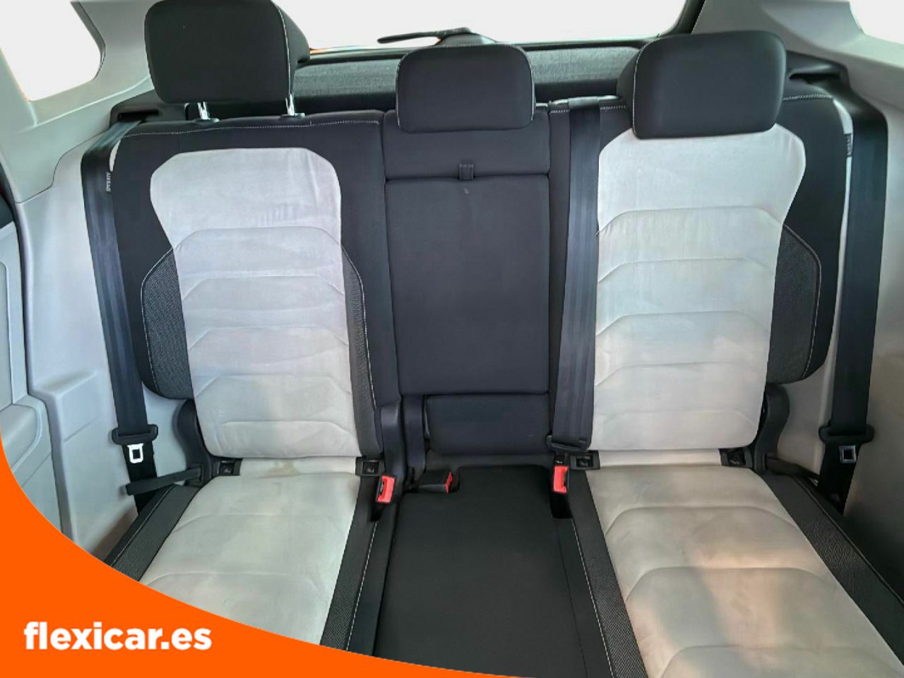 Foto Volkswagen Tiguan 16