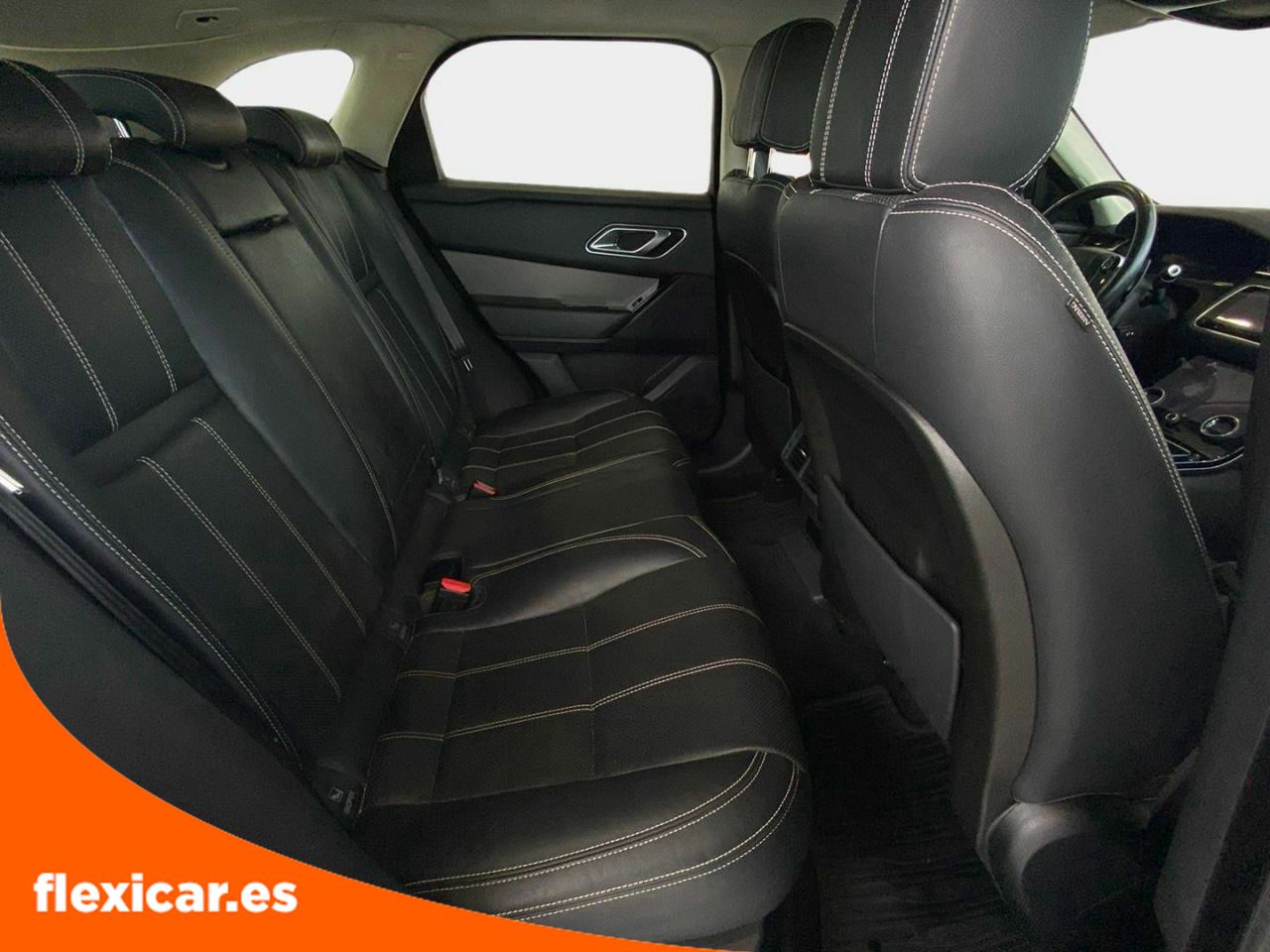 Foto Land-Rover Range Rover Velar 15