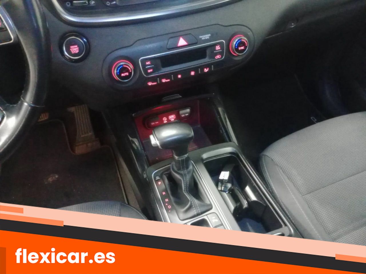 Foto Kia Sorento 15
