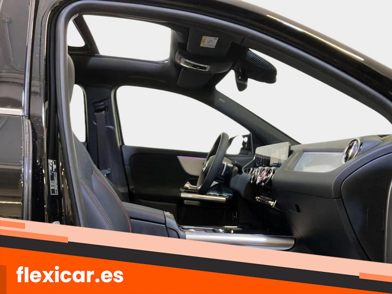 Foto Mercedes-Benz Clase GLA 13