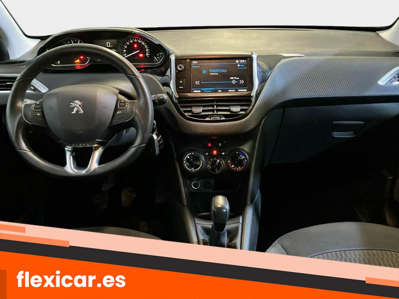Foto Peugeot 208 11