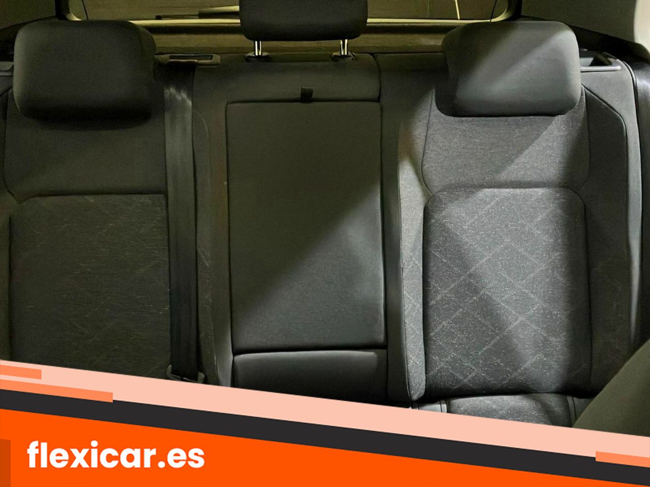 Foto Volkswagen Golf 18
