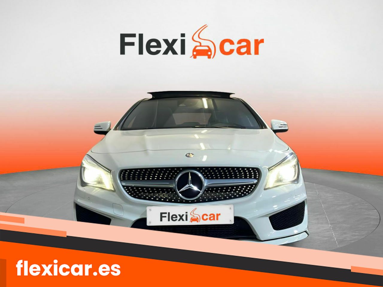 Foto Mercedes-Benz Clase CLA 2