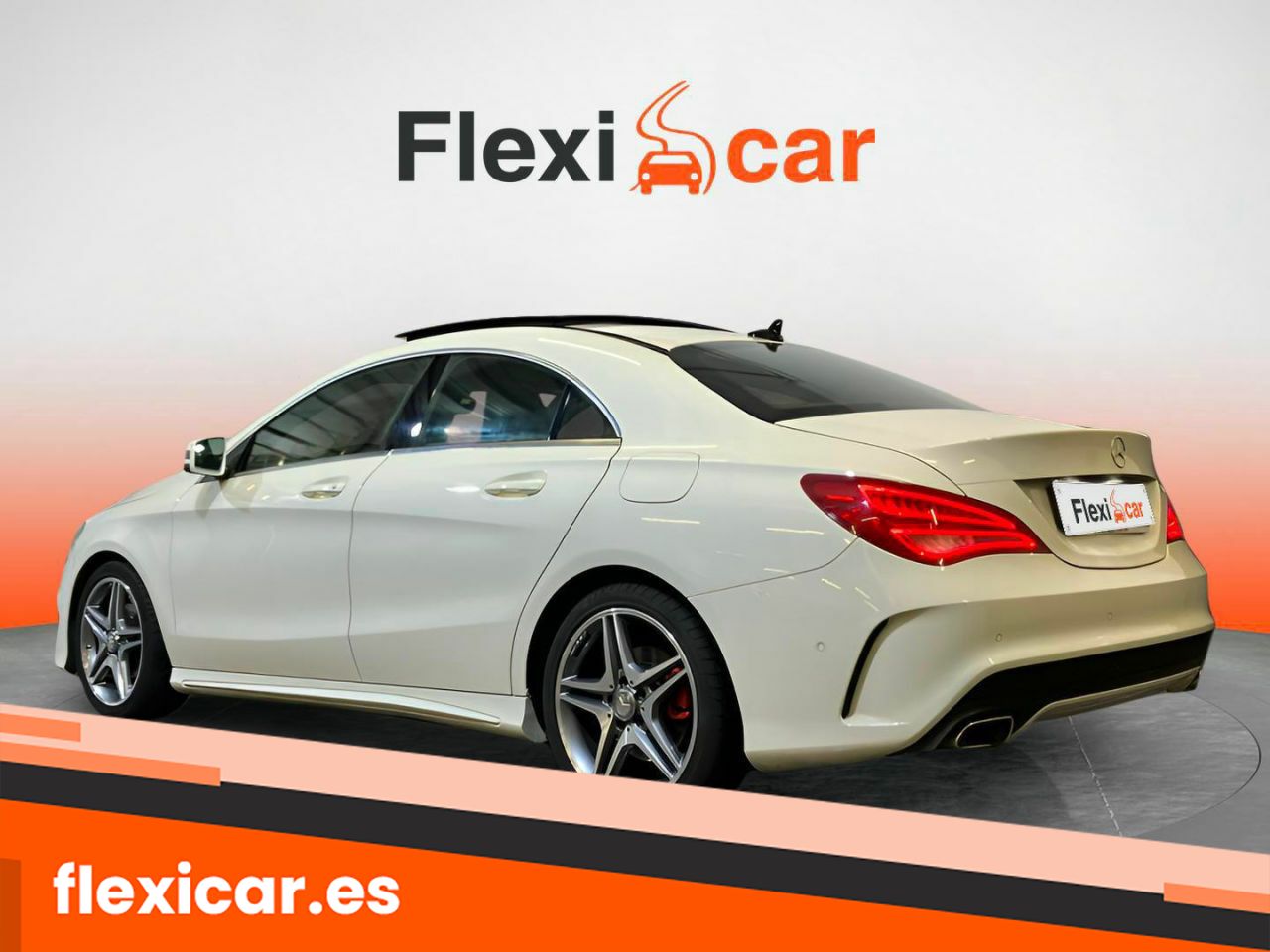 Foto Mercedes-Benz Clase CLA 9
