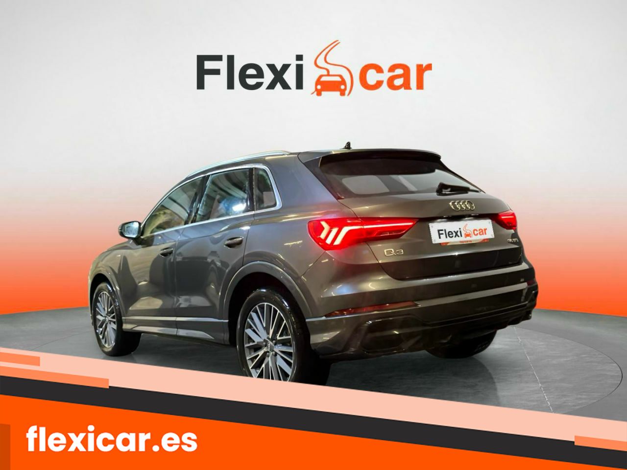 Foto Audi Q3 8