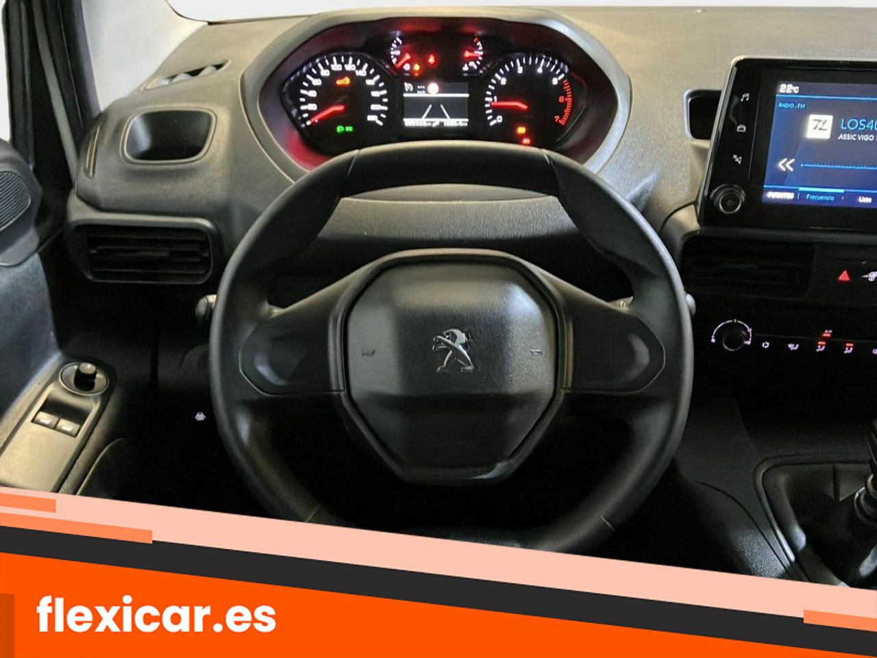 Foto Peugeot Rifter 11