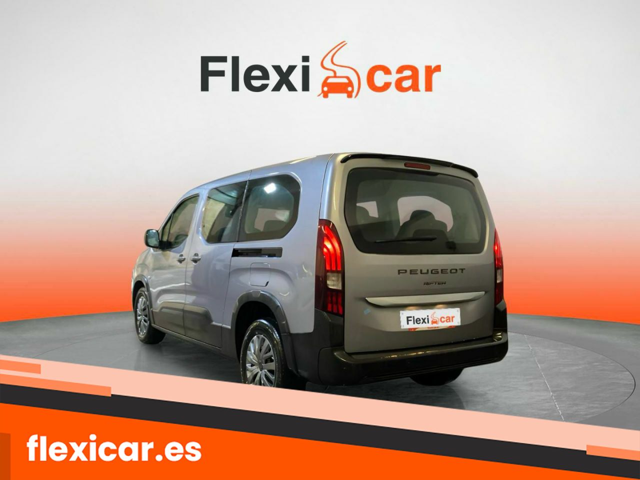 Foto Peugeot Rifter 9