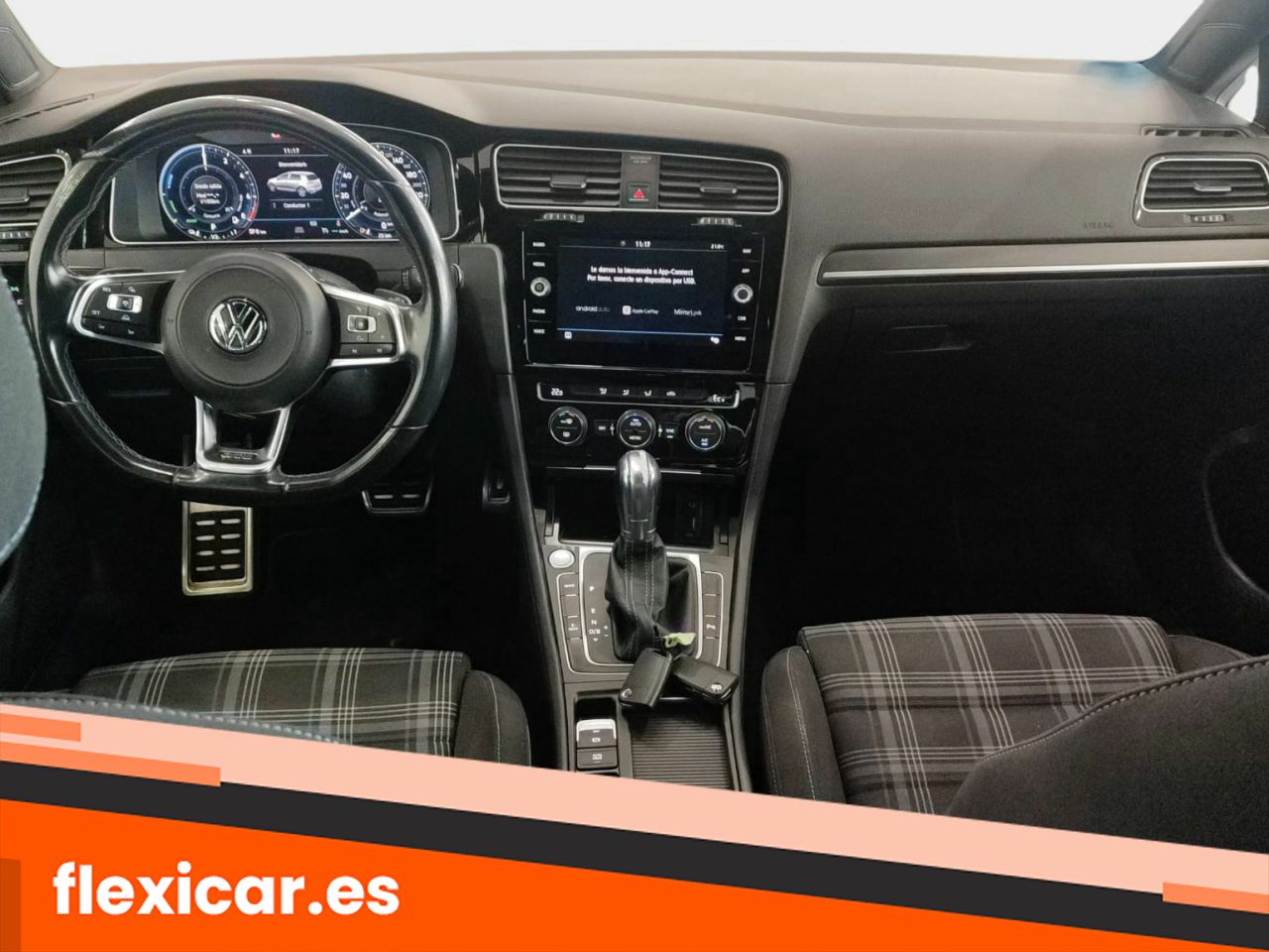 Foto Volkswagen Golf 16