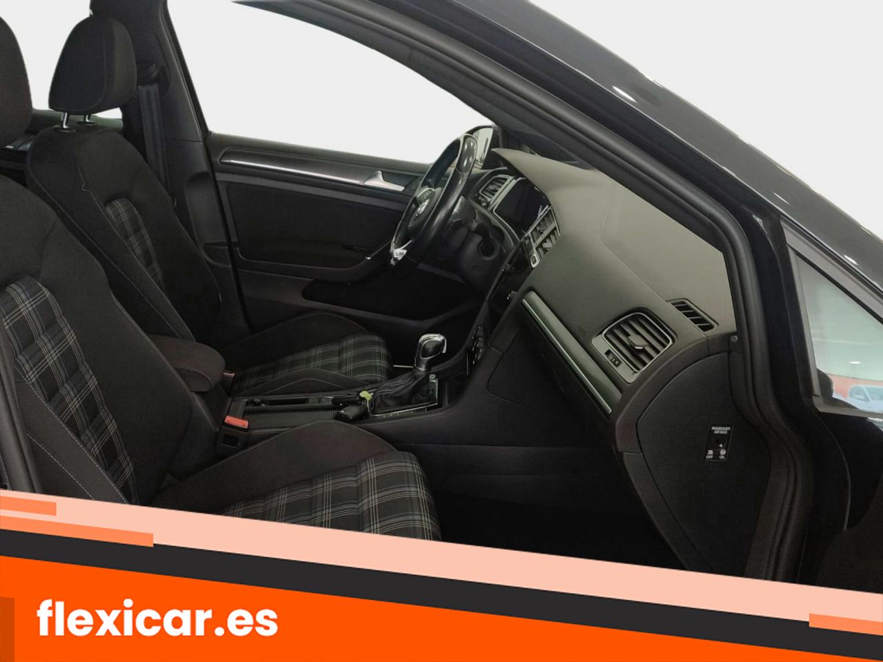 Foto Volkswagen Golf 22
