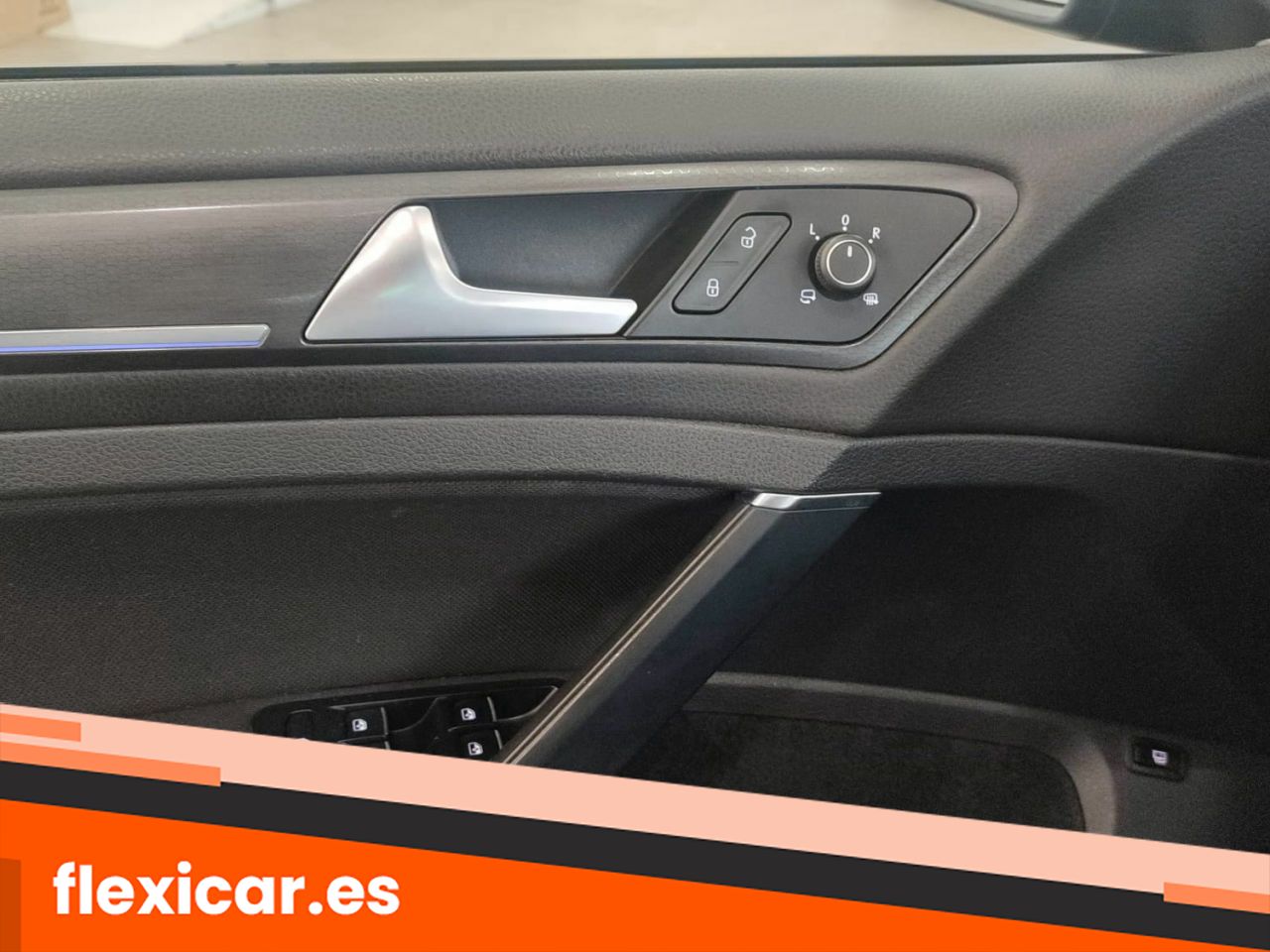 Foto Volkswagen Golf 25