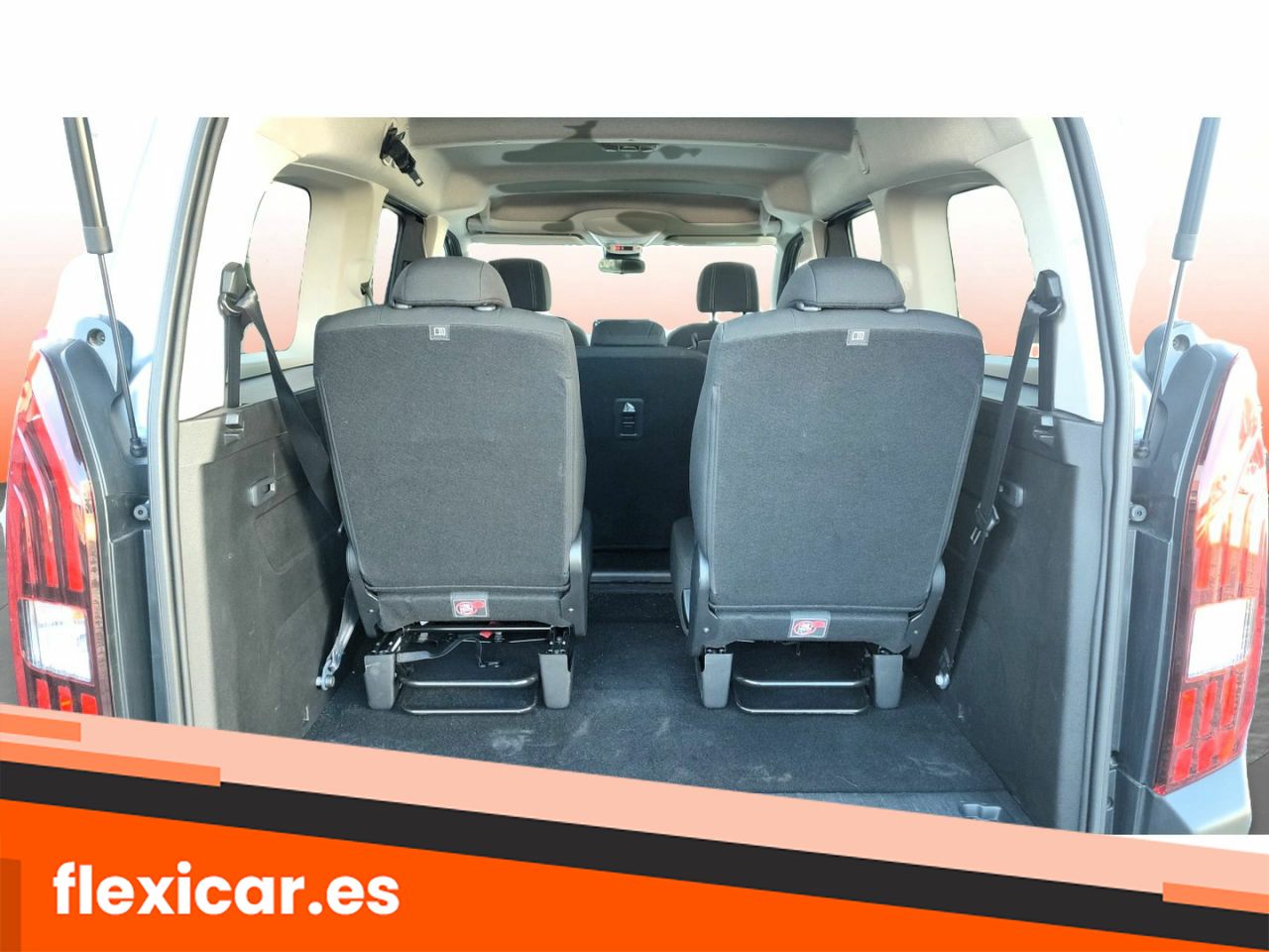 Foto Peugeot Rifter 7