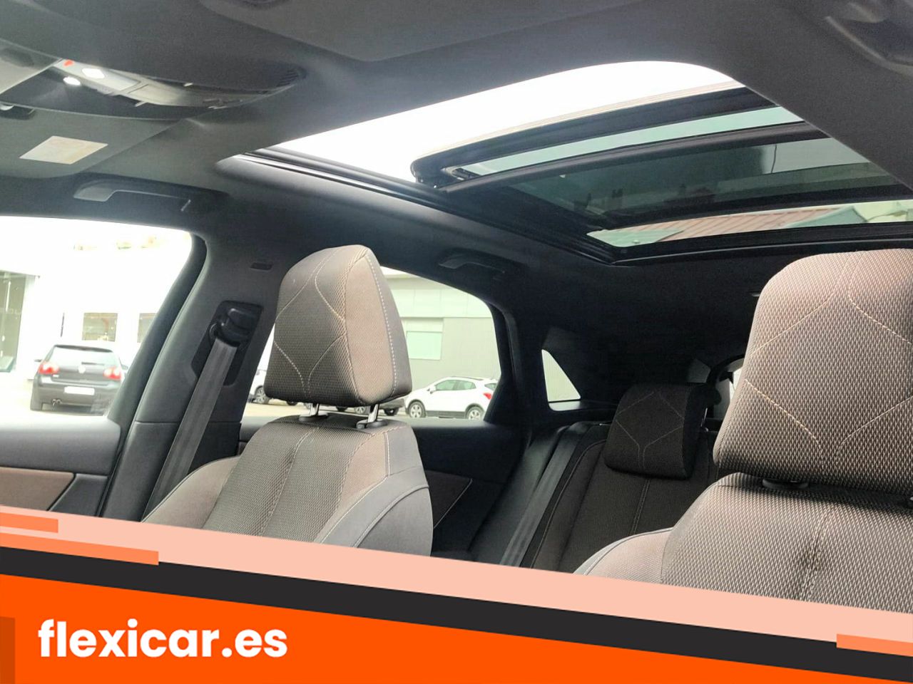 Foto DS Automobiles DS 7 25