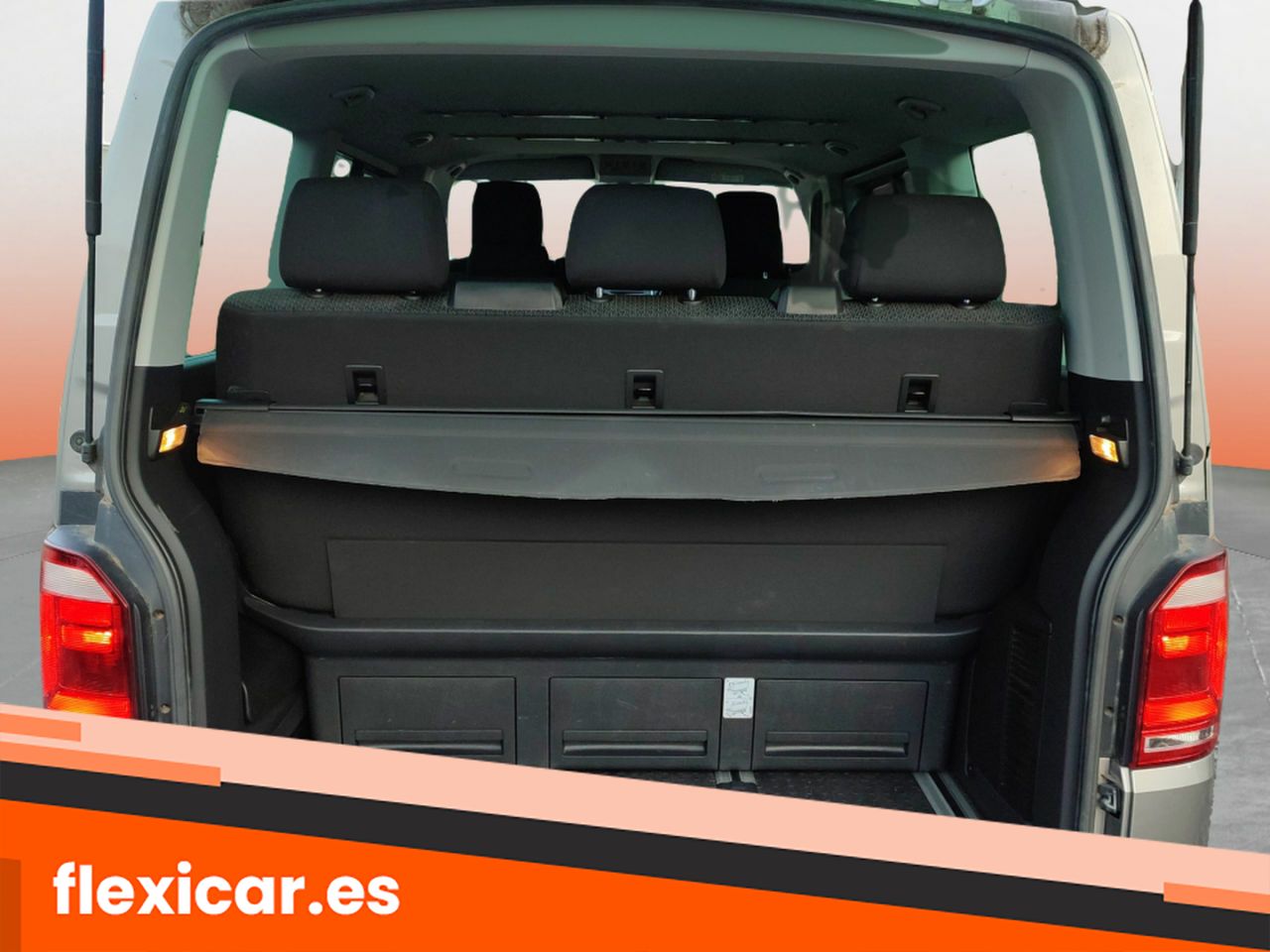 Foto Volkswagen Multivan 7