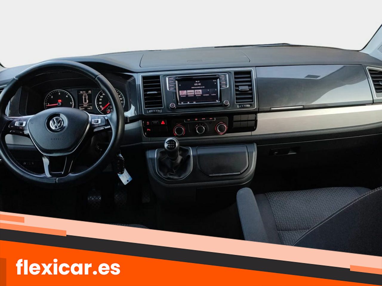 Foto Volkswagen Multivan 13