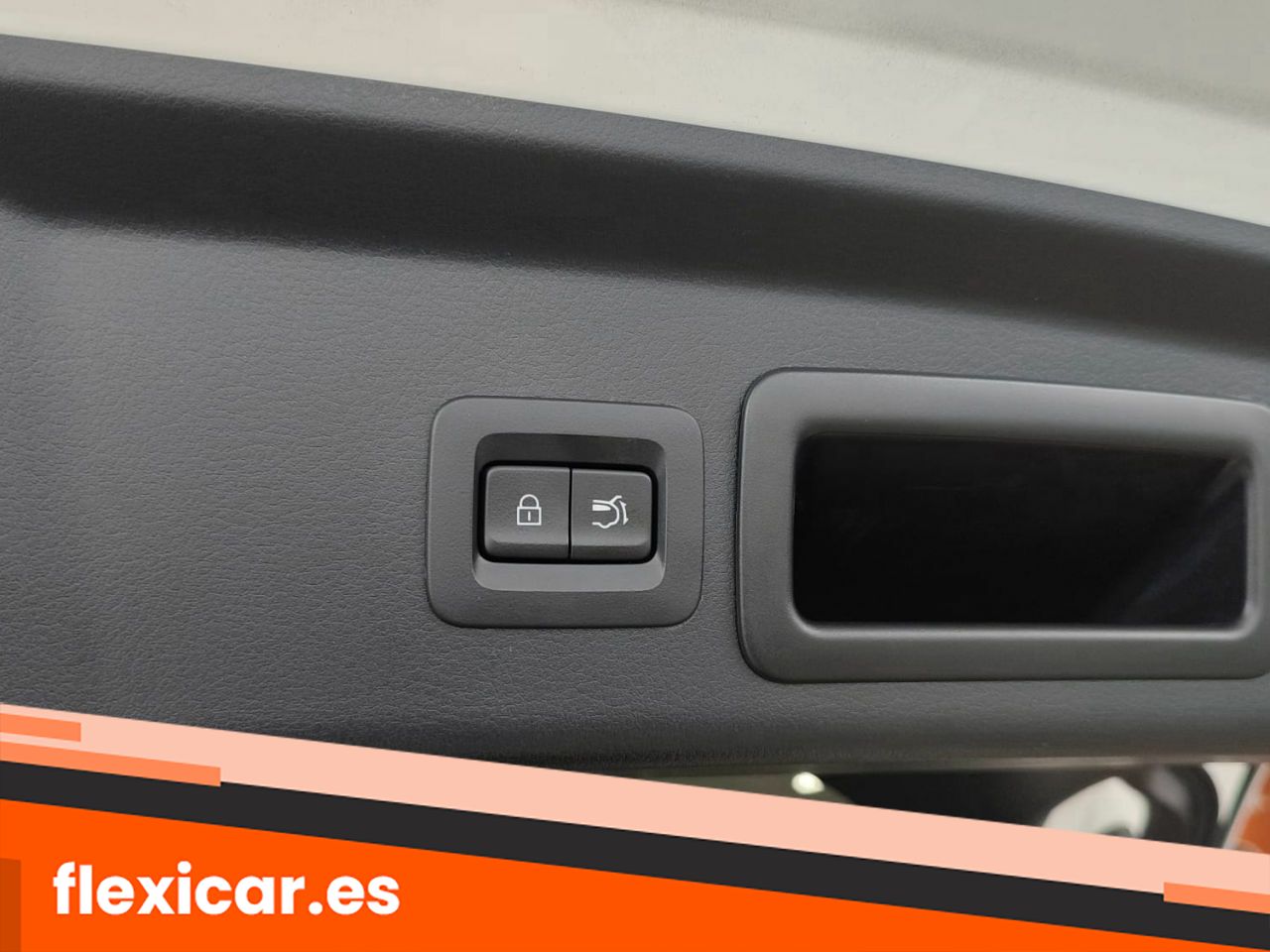Foto Mazda CX-30 8