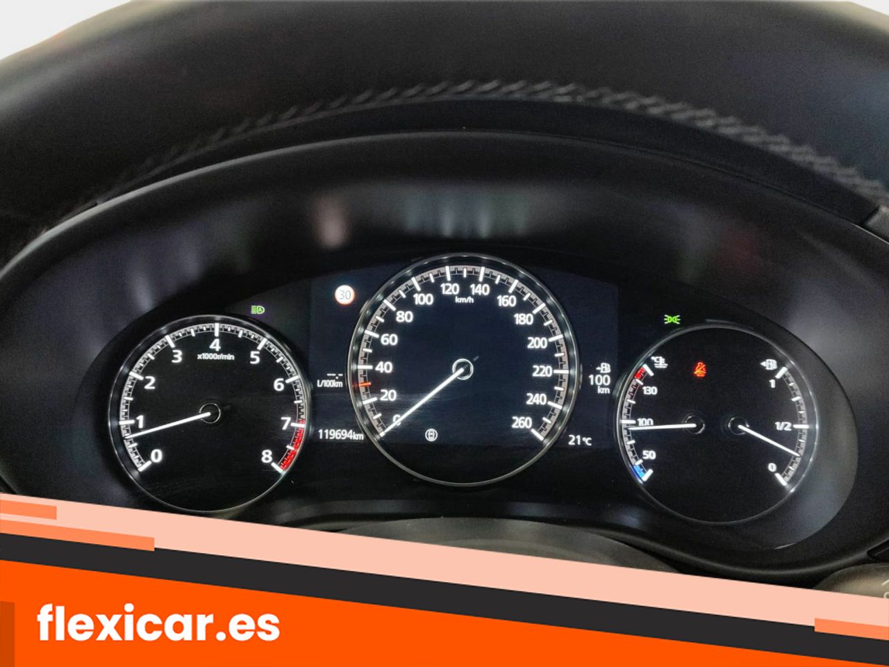 Foto Mazda CX-30 9
